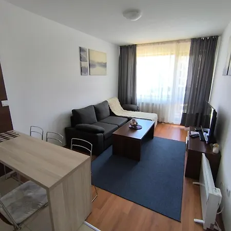 Apartment In Belvedere Club G205
