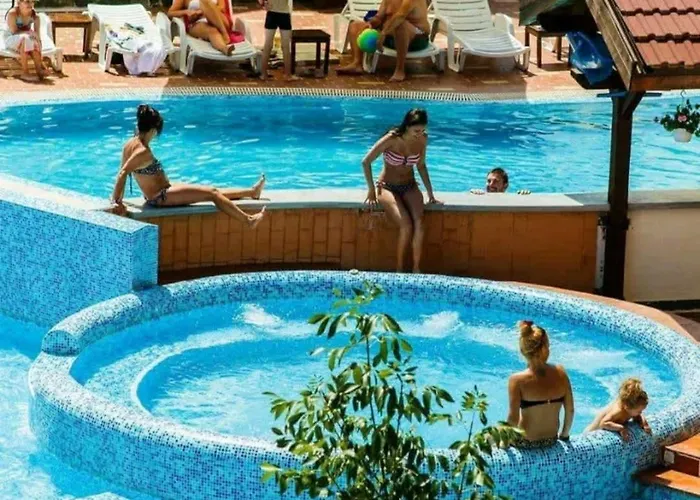 In Belvedere Club G205 Apartment