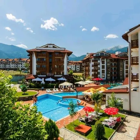 In Belvedere Club G205